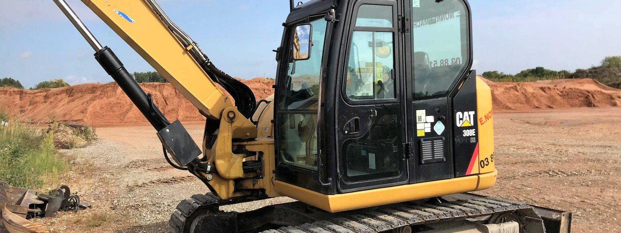 Mini Pelle CATERPILLAR 8T Erstein