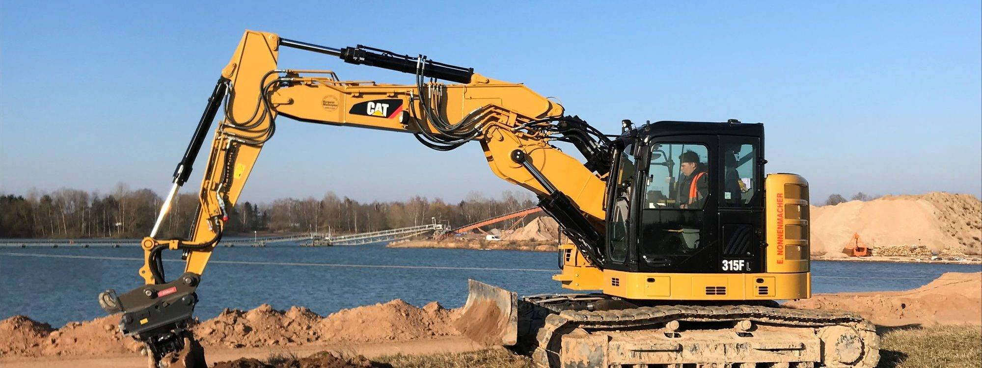 Pelle CATERPILLAR 315 Strasbourg